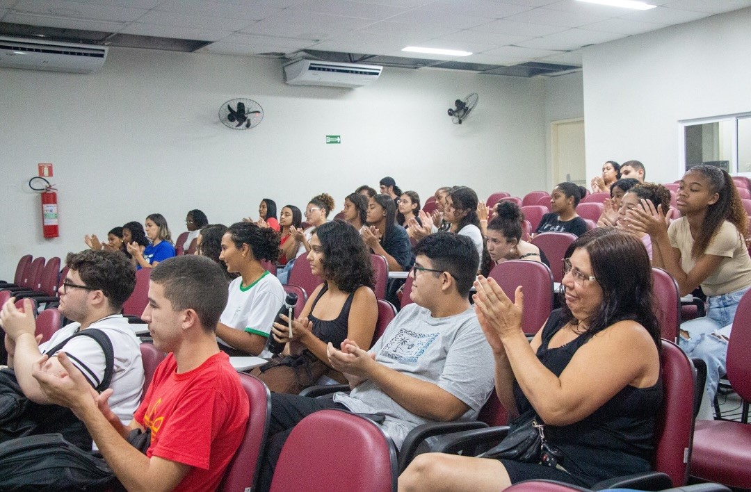 Aulas começando também no nosso núcleo do SAPÊ-IFRJ, em Niterói! No último sábado, 12 de abril, (2)